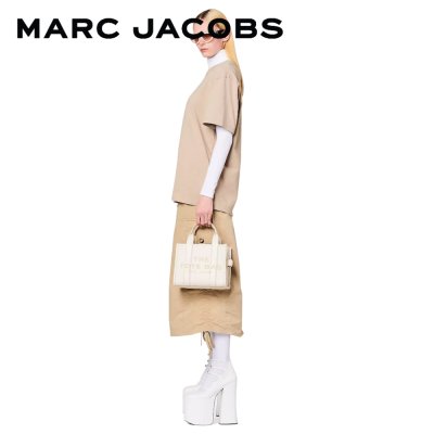 THE LEATHER SMALL TOTE BAG